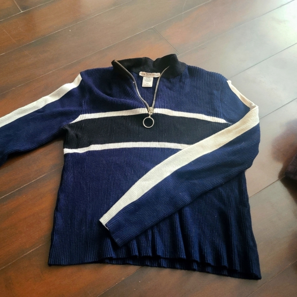 Long sleeve Crop sweater